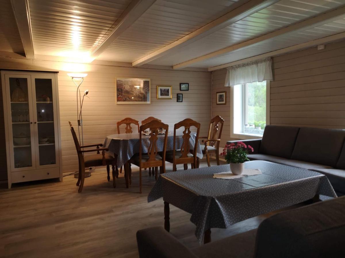 Hansali Holiday Home Fjaerland Exterior photo